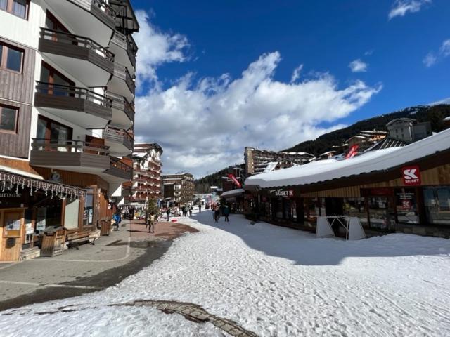 Appartement La Tania 2 Pieces Garage Dans Chalet Pied Pistes Экстерьер фото